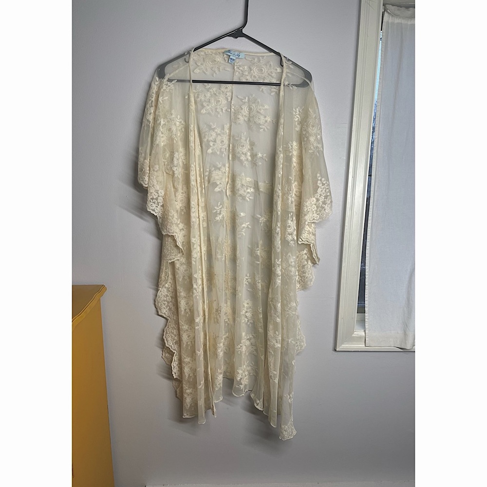 She & Sky lace duster